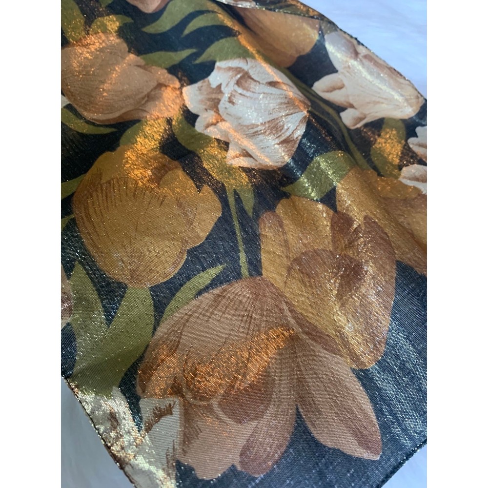 Signature Studio scarf - Picture 2 of 7